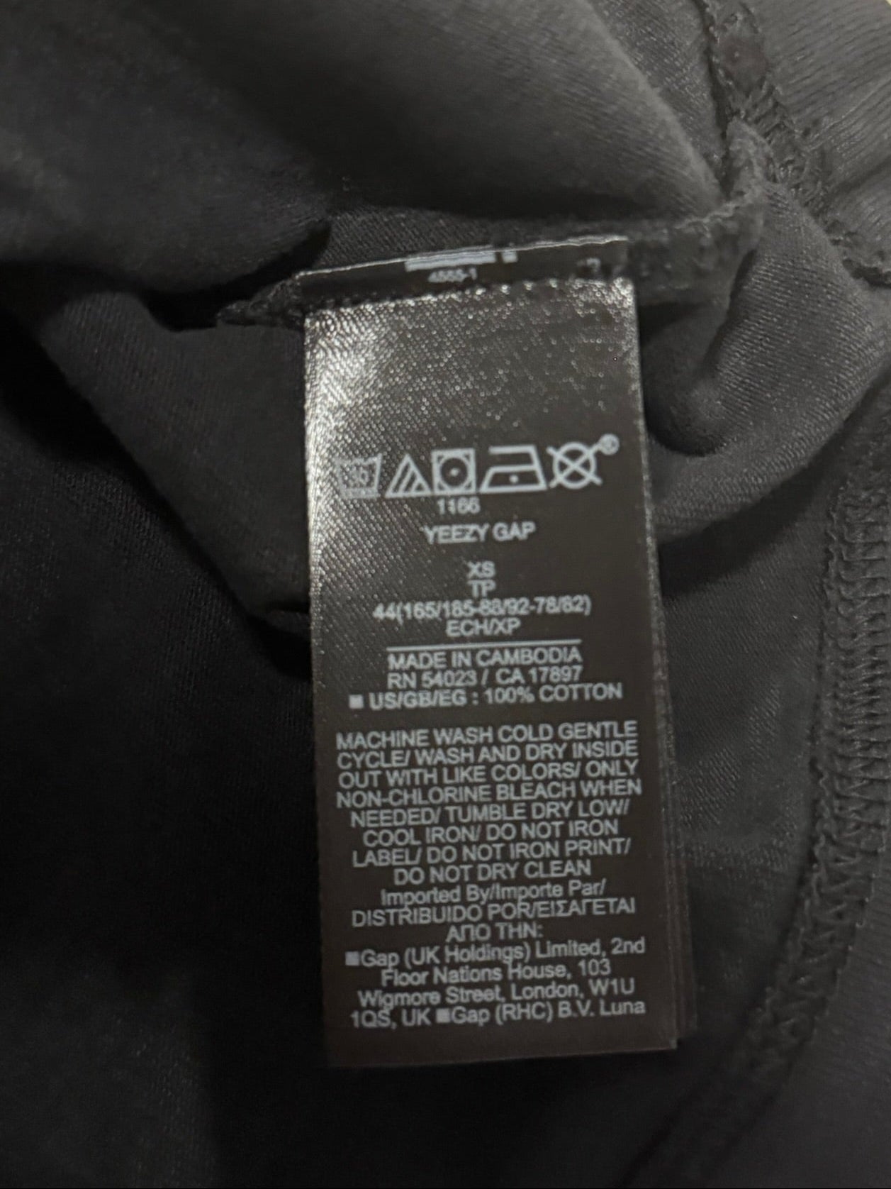 Yeezy Gap Balenciaga Dove 3/4 Sleeve Tee Black LC